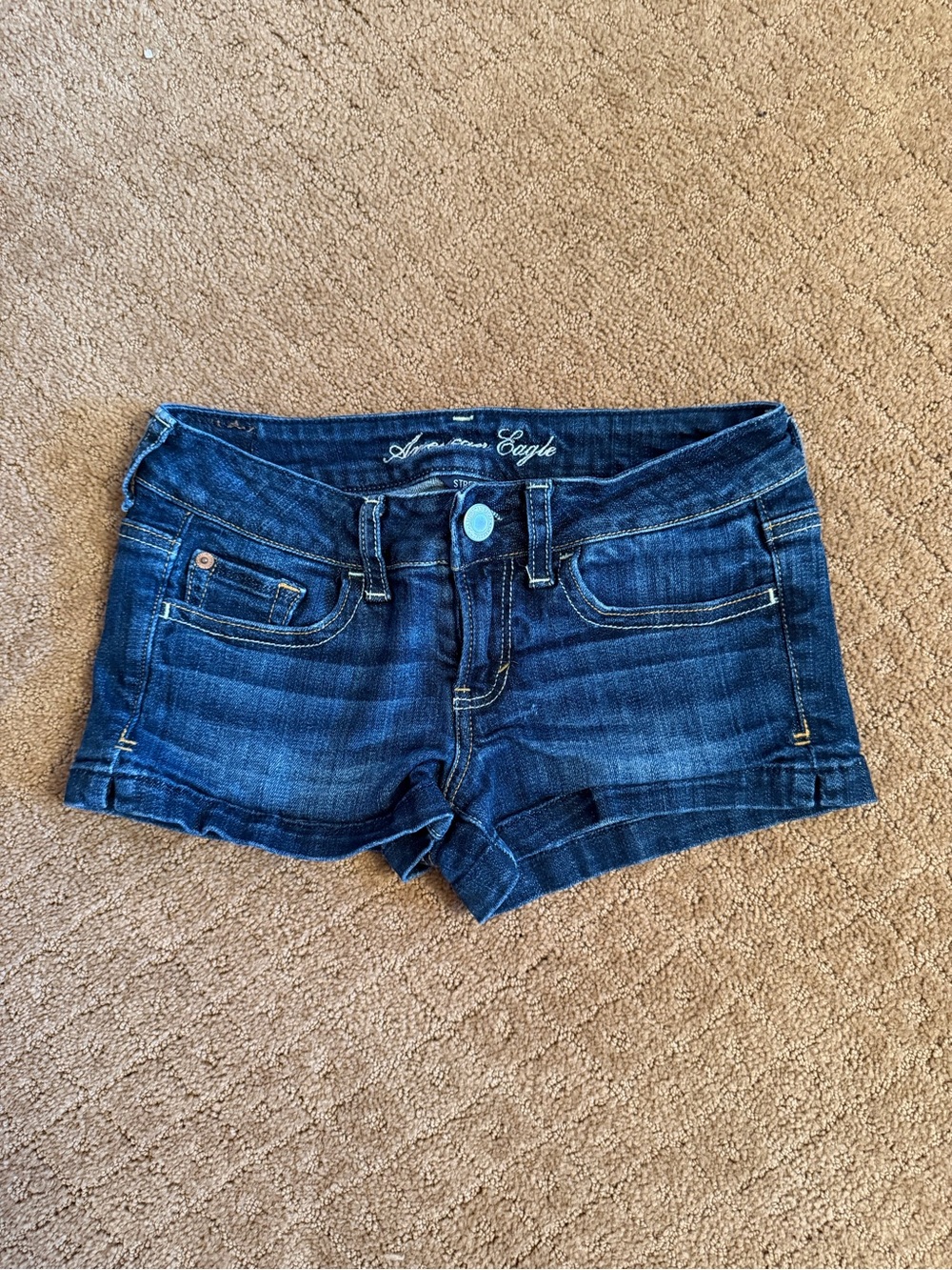 American Eagle Low Rise Micro Dark Wash Shorts Size 0
